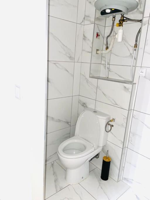Apartamento Studio Tout Equipe Au Calme Et Chaleureux Saint-Etienne  Exterior foto